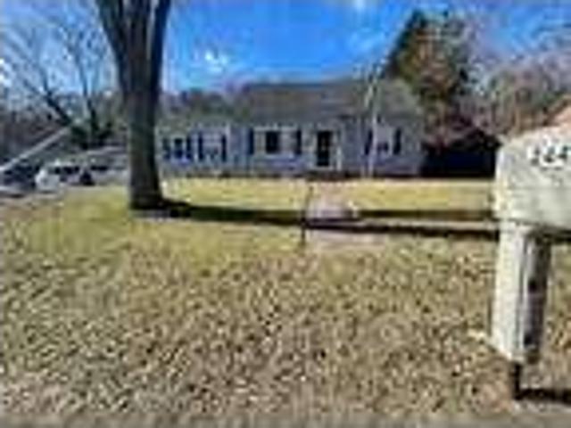 5 bedroom in Hamden CT 06518