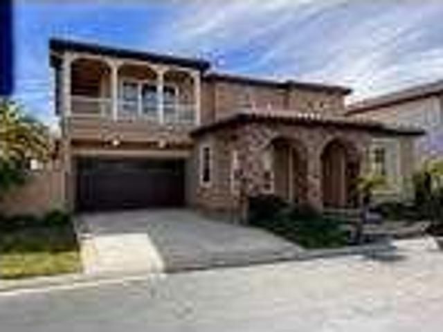 5 bedroom in Simi Valley CA 93063