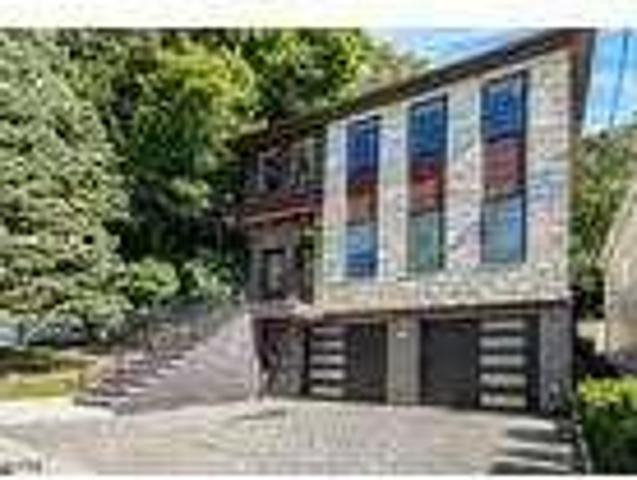 5 bedroom in Palisades Park New Jersey 07650