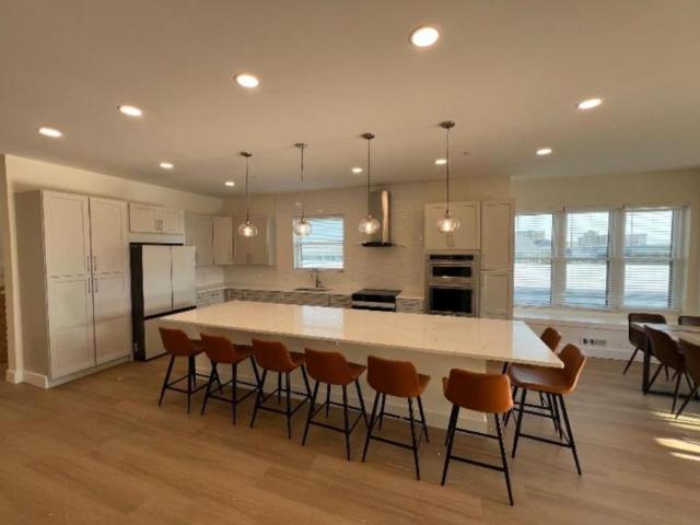 5 bedroom, Ocean City MD 21842 LS105000834