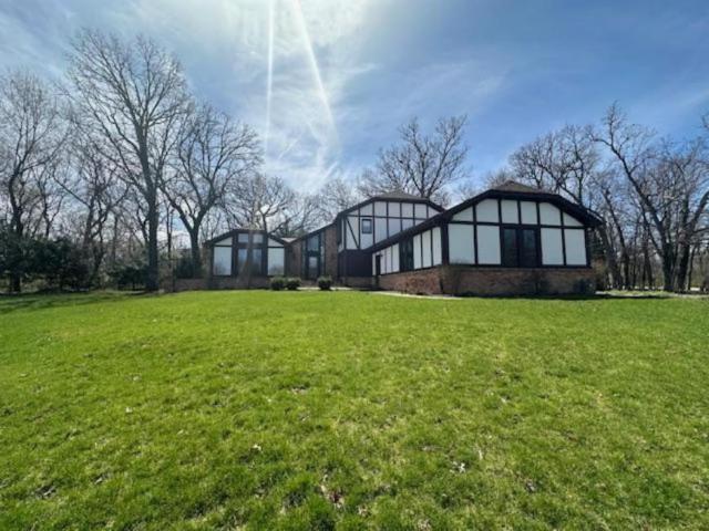 5 bedroom, Oswego IL 60543 105163677