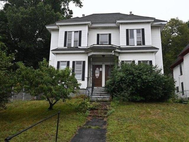 5 bedroom, Lowell MA 01850 105403722