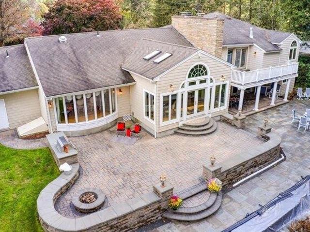 5 bedroom, Longmeadow MA 01106 105511245