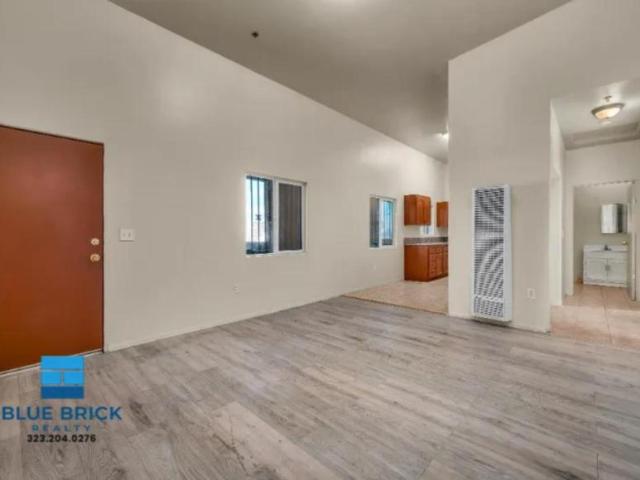 5 bedroom, Los Angeles CA 90003 103318226