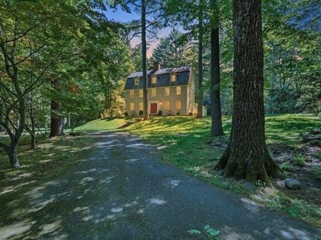 5 bedroom, Leverett MA 01054 105331028