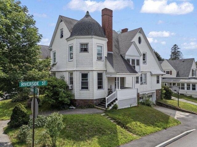 5 bedroom, Lewiston ME 04240 105751205