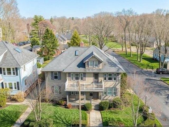 5 bedroom, Lexington MA 02420 105385725
