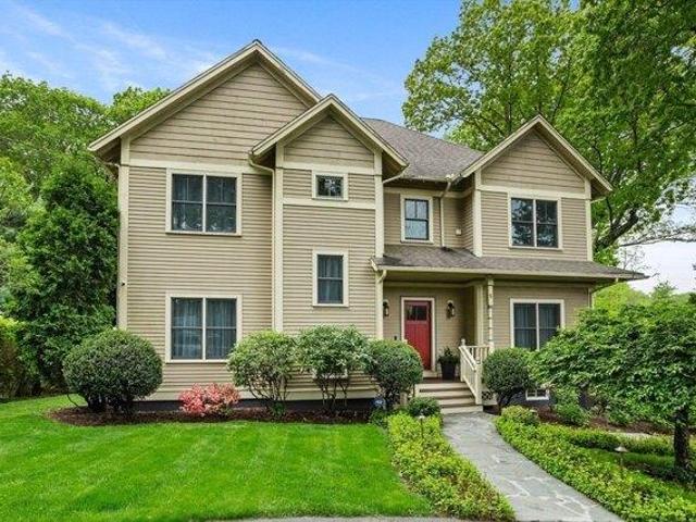 5 bedroom, Lexington MA 02421 105352990