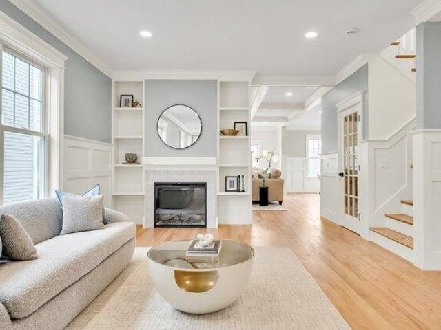 5 bedroom, Lexington MA 02421 105441182