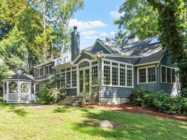 5 bedroom, Lexington MA 02421 105493130