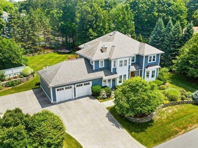 5 bedroom, Lexington MA 02421 105537442