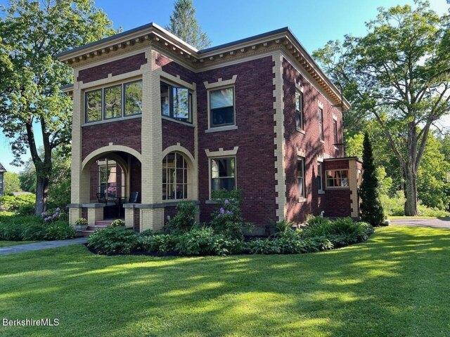 5 bedroom, Lenox MA 01240 104511442