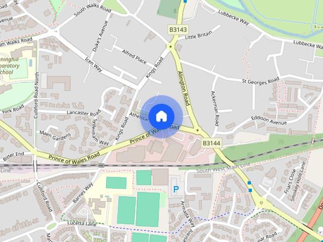 5 bedroom link detached house to rent