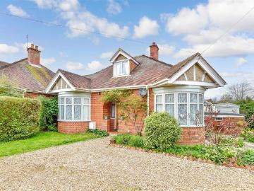 5 bedroom link detached house for sale