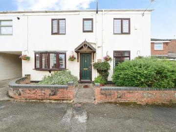 5 bedroom link detached house for sale