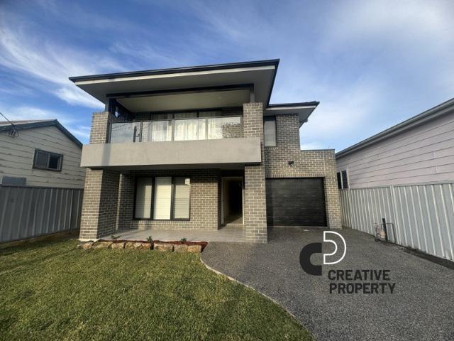 5 BEDROOM LUXURY LIVING