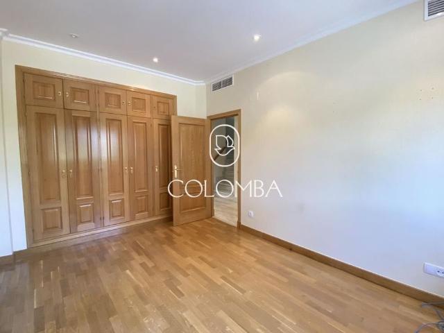 5 bedroom luxury Semidetached House for rent in Madrid, Spain
