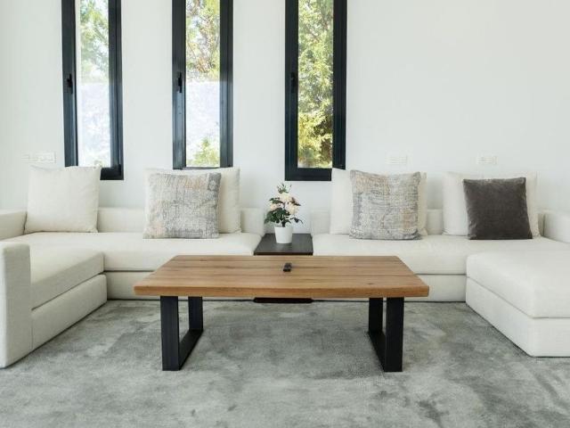 5 bedroom luxury Villa for rent in Benahavís, Andalusia