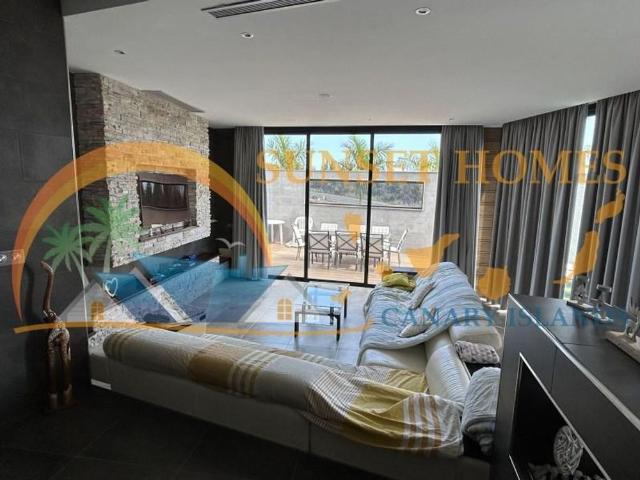 5 bedroom luxury Villa for rent in San Bartolomé de Tirajana, Spain