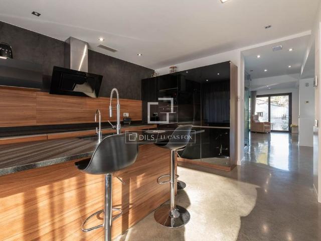 Luxury Villa for rent in Urbanització Montemar, Spain