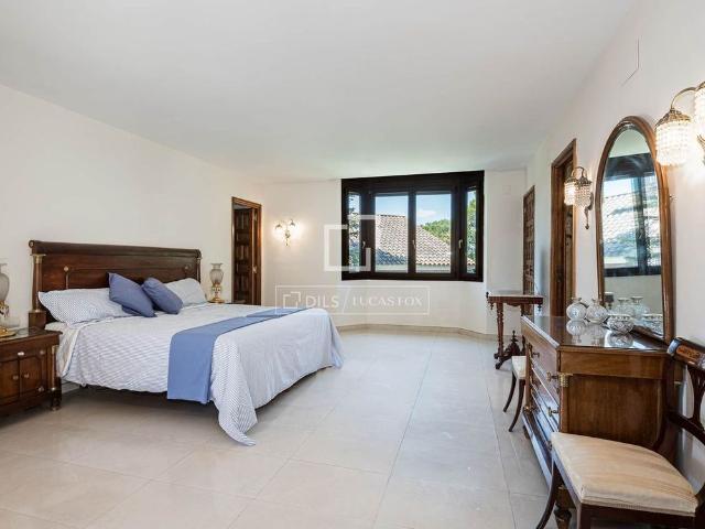 5 bedroom luxury Villa for rent in Valldoreix, Spain