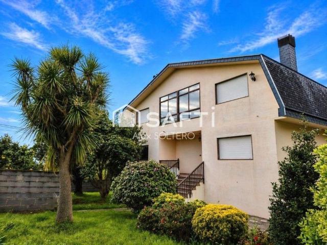 5 bedroom luxury Villa for rent in Vigo, Spain