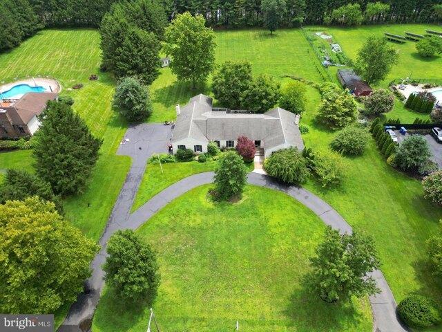 5 bedroom, Lumberton NJ 08048 105275609