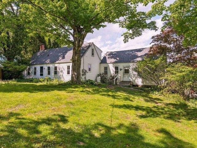 5 bedroom, Moultonborough NH 03254 104849489
