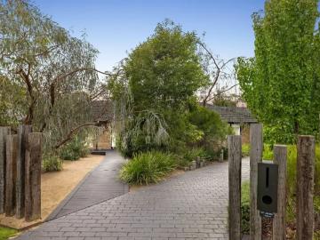 Mount Eliza, Moorooduc, Victoria - Fireplace