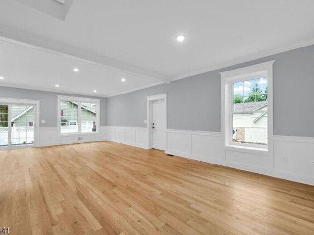 5 bedroom, Mountainside NJ 07092 105276119