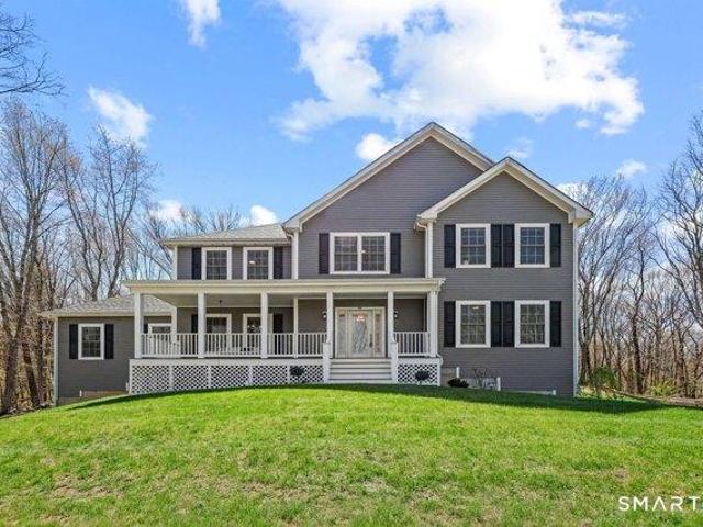 5 bedroom, Monroe CT 06468 104831785