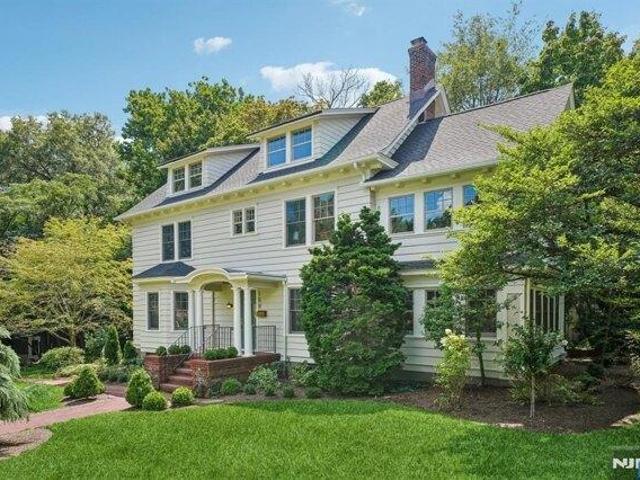 5 bedroom, Montclair NJ 07043 105557846