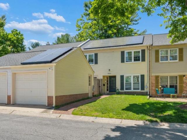 5 bedroom, Montgomery Village MD 20886 LS105702666