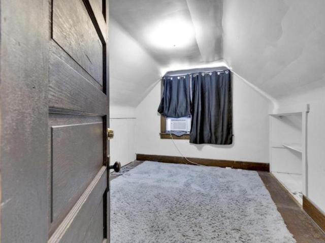 5 bedroom, Morgantown WV 26505 106219475