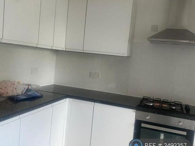 5 bedroom maisonette to rent
