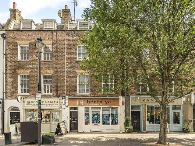 5 bedroom maisonette for sale