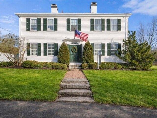 5 bedroom, Manchester MA 01944 104376016