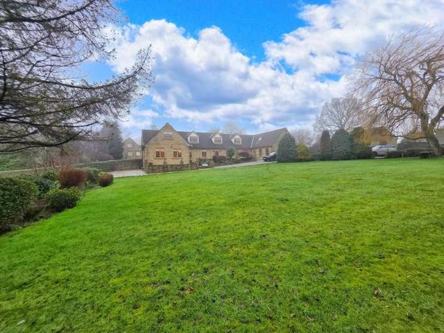 5 Bedroom Manor House Character Property