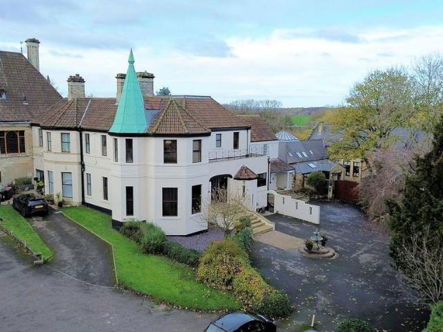 5 bedroom manor house for sale