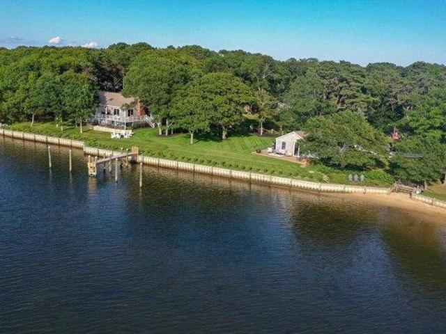 5 bedroom, Mashpee MA 02649 105574952