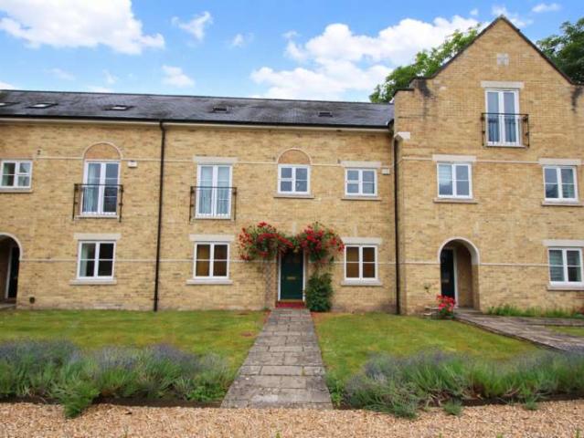 5 Bedroom Mews House
