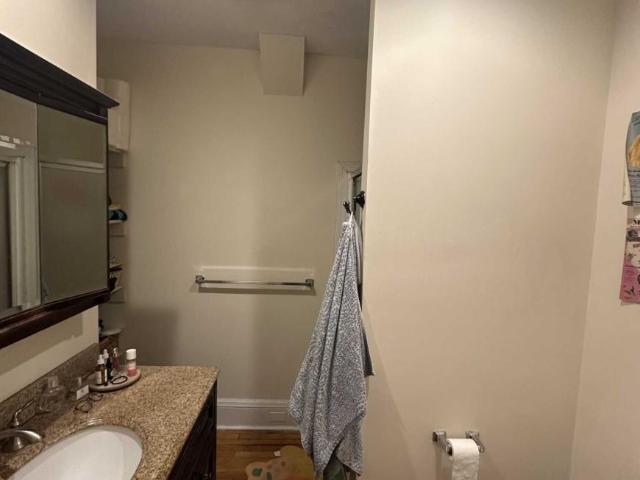 5 bedroom, Medford MA 02155 98397150