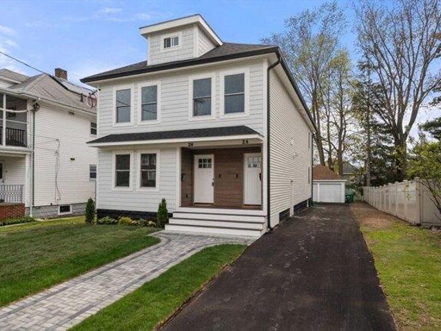 5 bedroom, Medford MA 02155 105404946