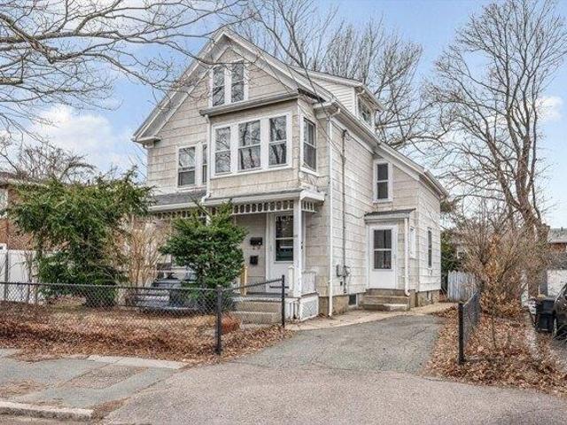 5 bedroom, Medford MA 02155 105368835