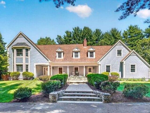 5 bedroom, Medfield MA 02052 105496087