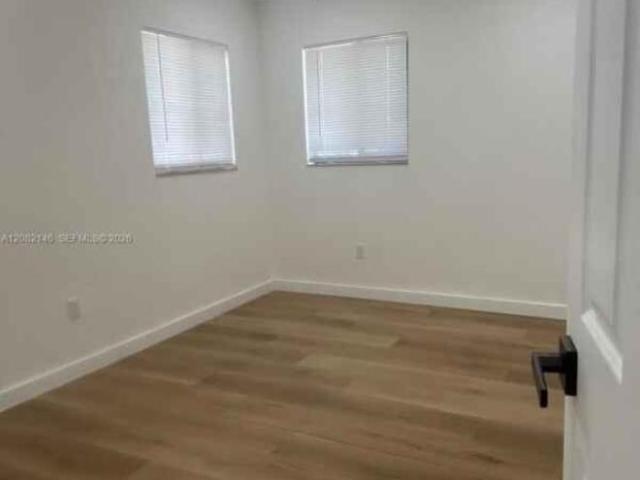 5 bedroom, Miami Gardens FL 33056 106220796
