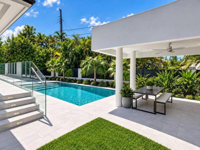 5 bedroom, Miami FL 33145 106133994
