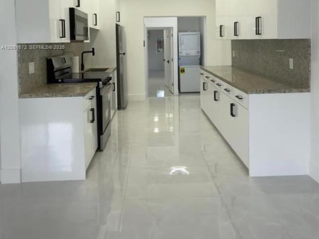 5 bedroom, Miami FL 33147 105280430