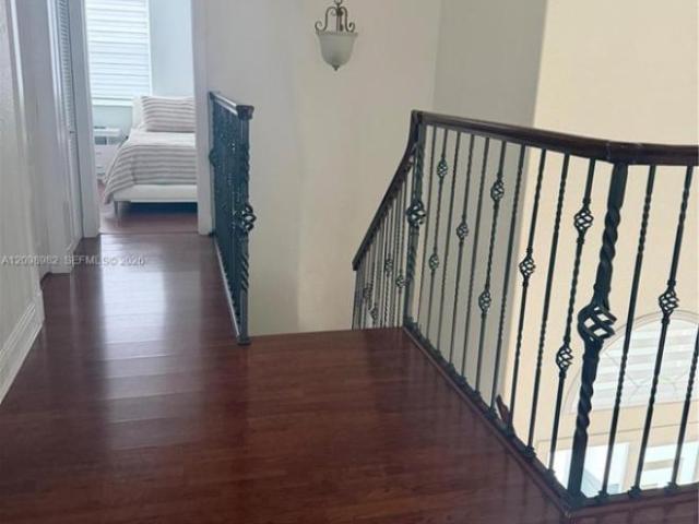 5 bedroom, Miami FL 33185 106220670