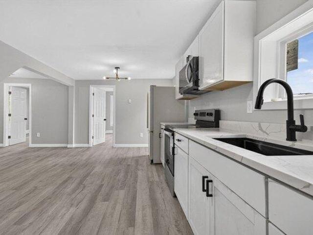5 bedroom, Millbury MA 01527 104539118